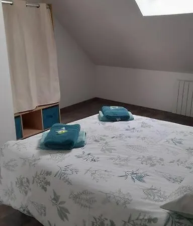 Les Galipes Apartment